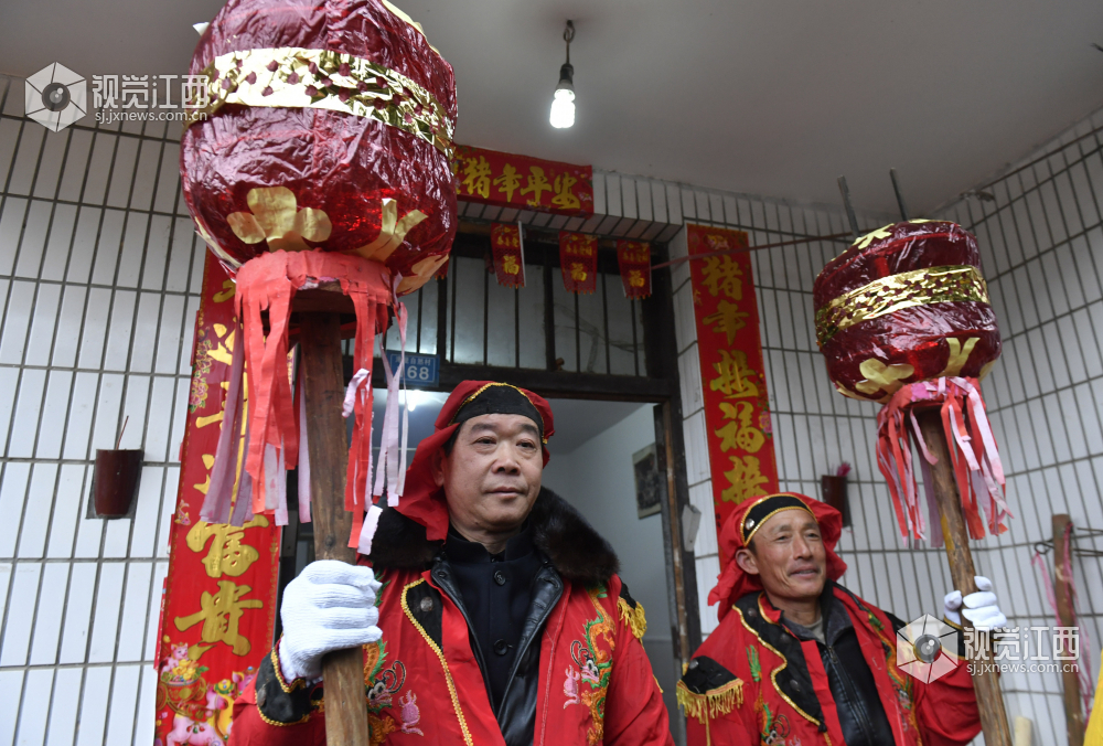 传承六百年 南昌“板凳龙”舞出全村老小一家亲