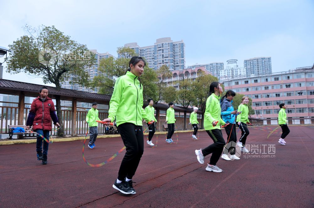 心向光芒 “跳”出希望——南昌市盲童学校光明行跳绳队