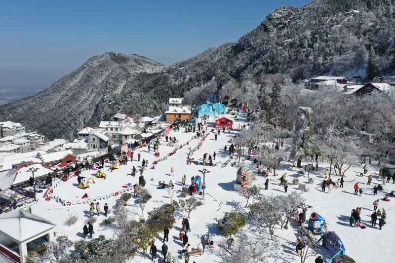 江西庐山：赏雪迎新年